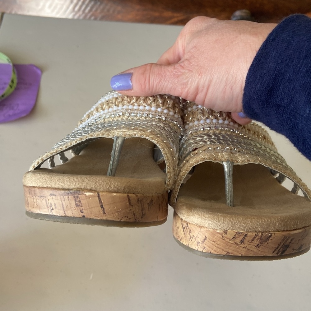 EOL Pop Memory Foam Natural Slide Sandals - Picture 9 of 9